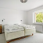Lovely In With Wifi Holiday home *